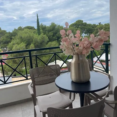 Stina * Makarska